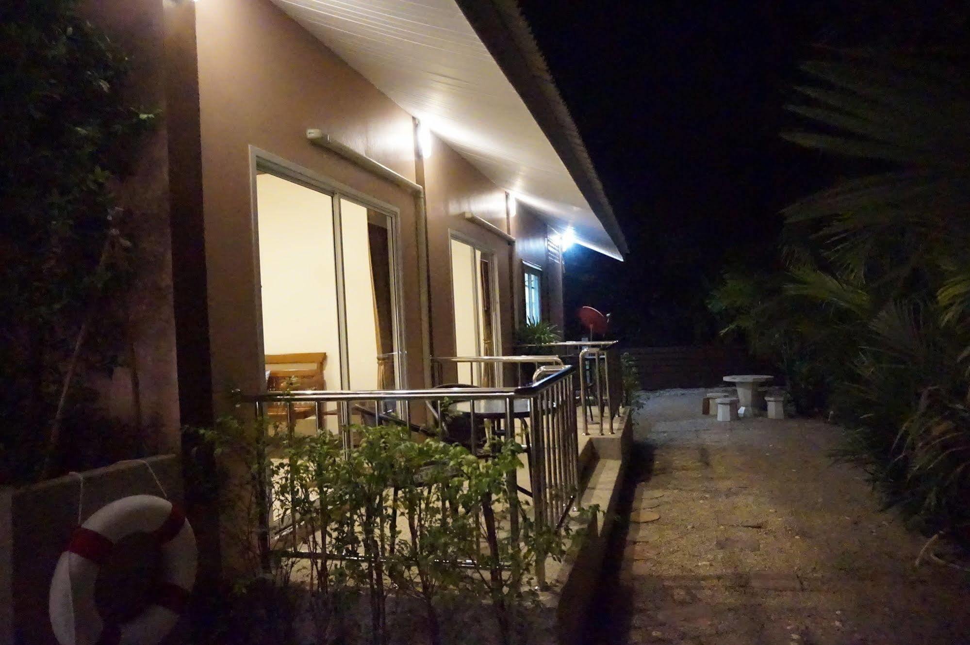 Hotel Snowhouse Aonang Krabi Ao Nang Exterior foto